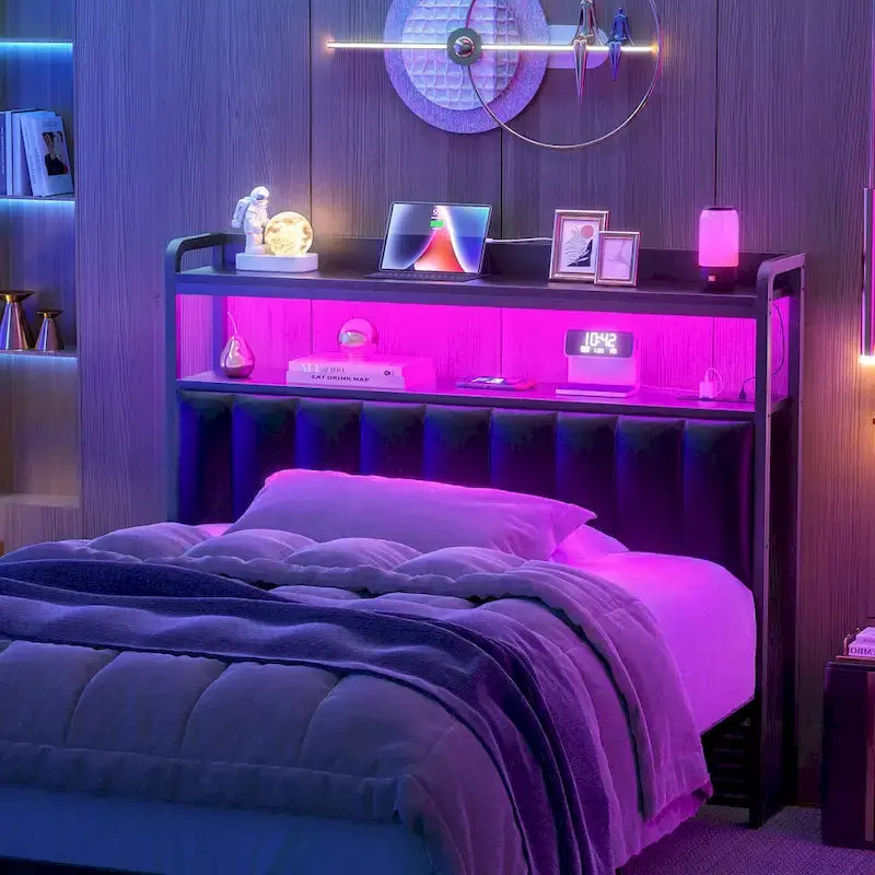 Têtes de lit rembourrées avec station de charge et lumière LED, tête de lit réglable en hauteur avec rangement