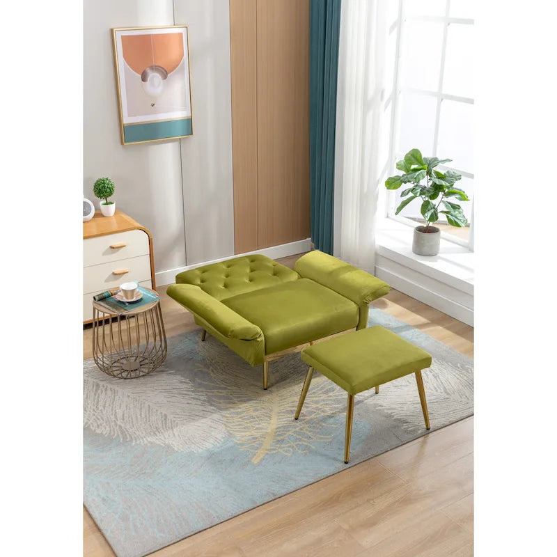 Fauteuil en velours capitonné avec accoudoirs et dossier réglables et son pouf