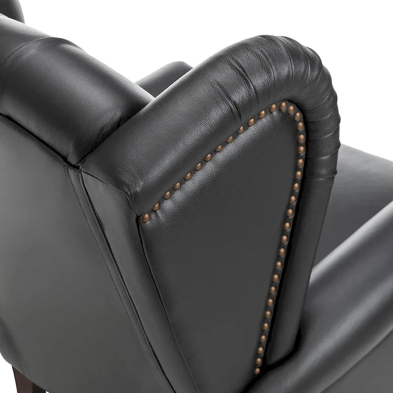 Fauteuil club en cuir clouté