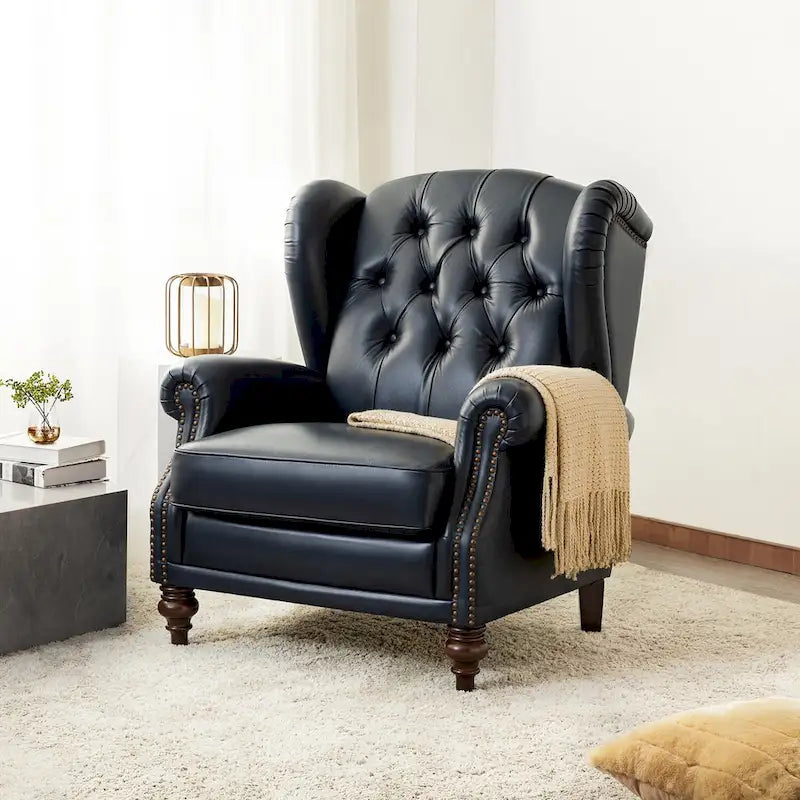 Fauteuil club en cuir clouté